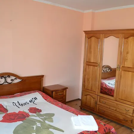 Apartment Tili In *