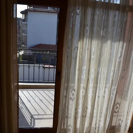 Tili In Apartamento *