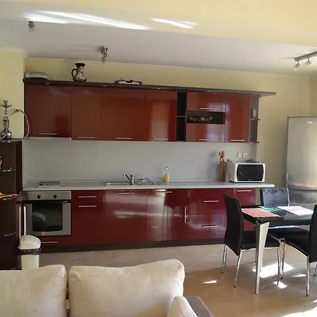 Tili In Apartamento *
